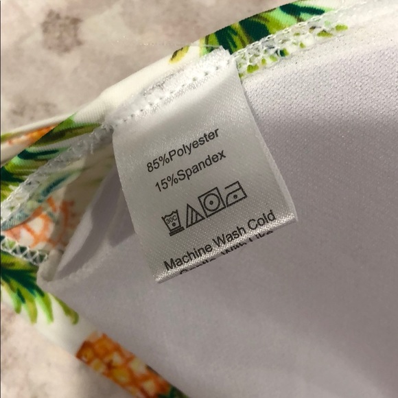 SHEIN pineapple bathing suit top - Picture 2 of 6